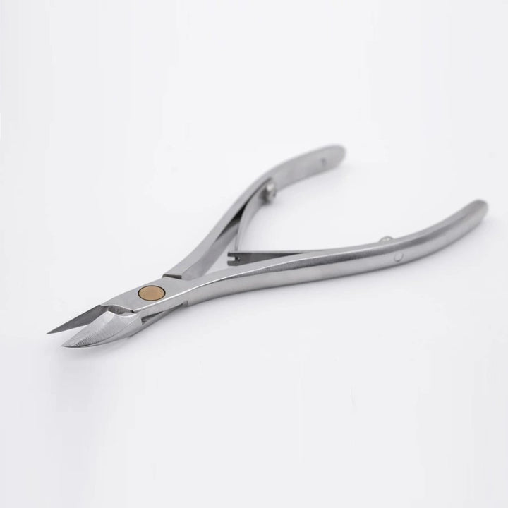 OLTON Cuticle nippers L, 12-13 mm - Level Up Beauty Supply